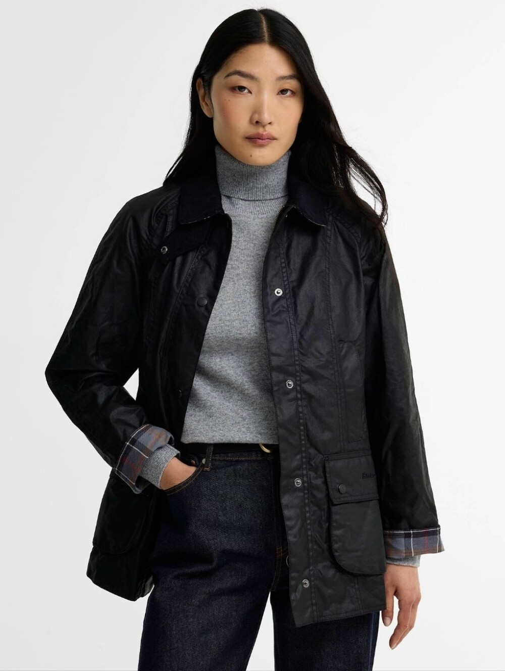 Barbour Beadnell Waxed Jacket In Black